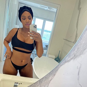 Porsha Williams claims she went to R. Kelly's house to record music and he asked her to get naked