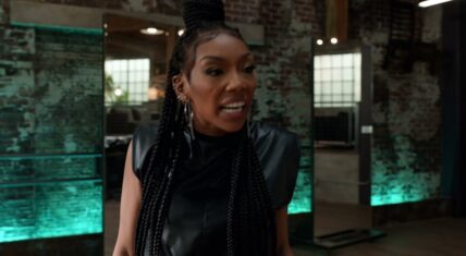 Queens cast, Eve, Brandy Rap Battle music video