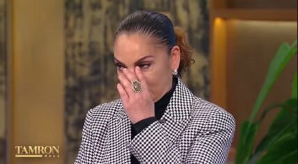 Jasmine Guy cried when Tamron Hall asked about her financial struggles