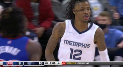Ja Morant tells the Pistons they need to call a timeout and they called it