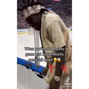 Kodak Black's pants fell down during Florida Panthers' game