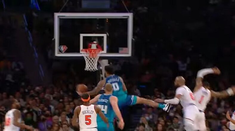 Miles Bridges scores on two Knicks in incredible fashion