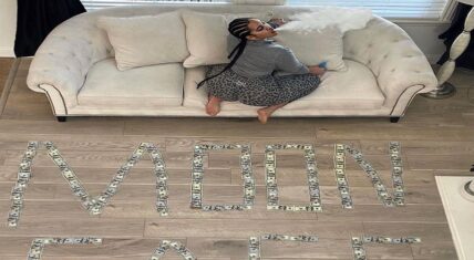 Natalie Nunn does money challenge and spells Moon Face