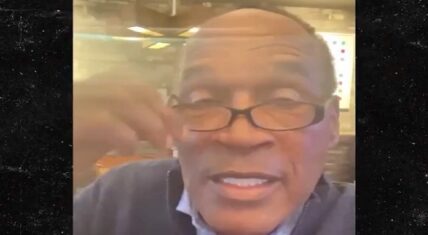 OJ Simpson calls Antonio Brown walking off from Bucs game inexcusable