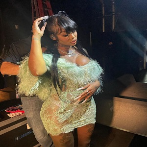 Summer Walker accuses contractor of stealing $8000 from her