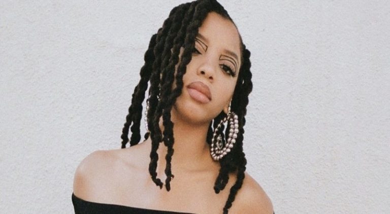 Chlöe Bailey shares new Instagram thirst traps