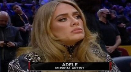 Adele trends on Twitter due to her lips at the All-Star Game