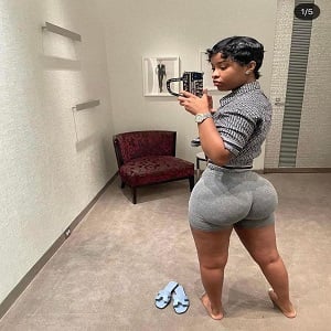 Dej Loaf looks like she's gotten butt enhancements