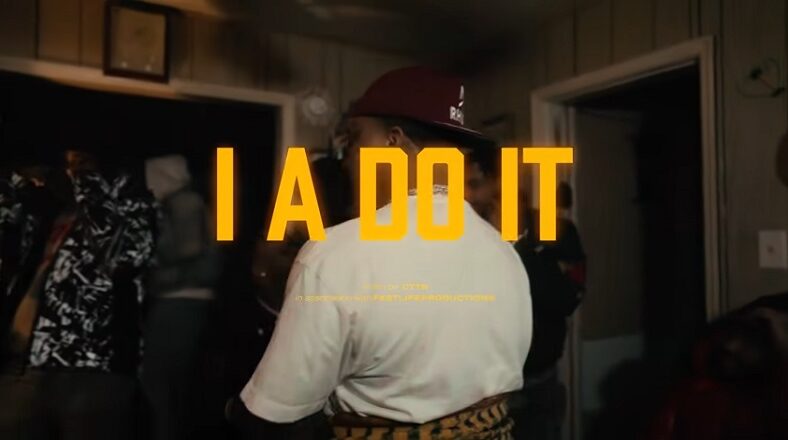Doe Boy takes an old white lady to the trap in I A Do It video