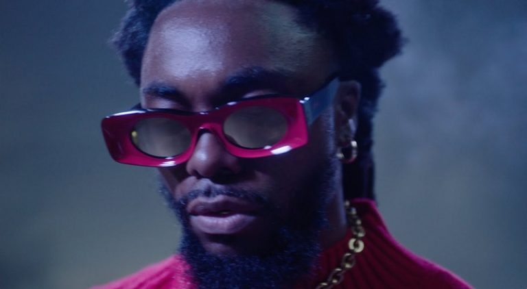 Earthgang links with Musiq Soulchild for Amen video