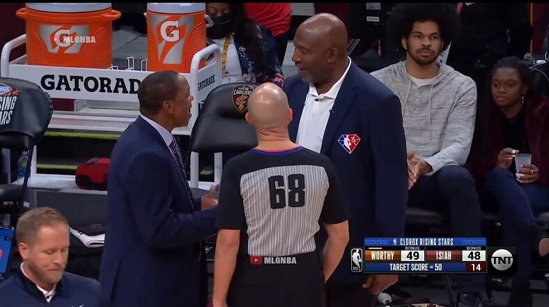 James Worthy drops the F bomb asking referee for a call