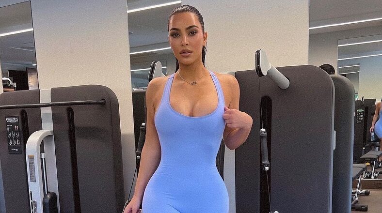 Kim Kardashian unfollows Kanye West on Instagram