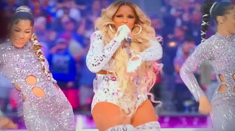 Mary J Blige trends on Twitter after Super Bowl halftime performance