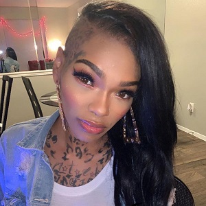 Apple Watts got in car crash with diesel truck and was ejected from her vehicle