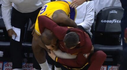 Kevin Love puts LeBron James in headlock for dunking on him