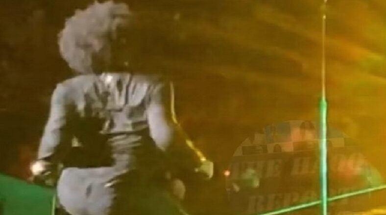 Maxwell almost twerking on stage during his concert, sparking viral reactions on Twitter.