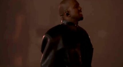 Kanye West fires his divorce attorney