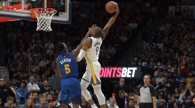 Andre Iguodala turns back the clock and dunks on Will Barton