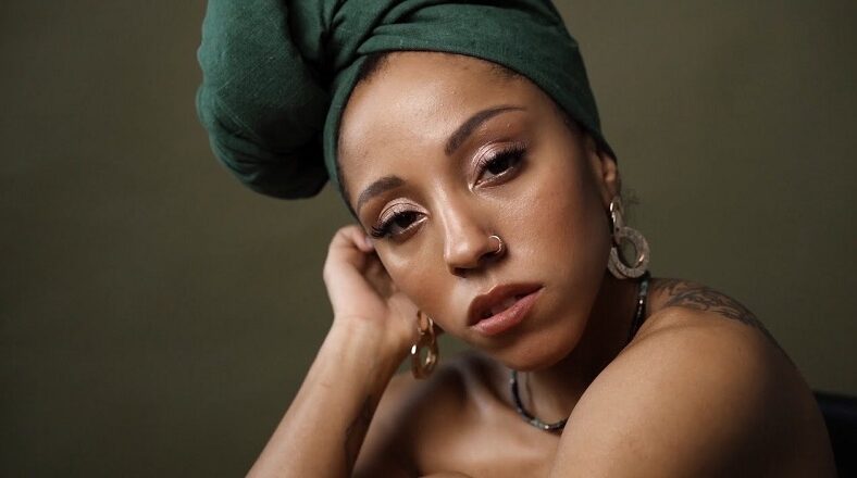 Elzhi and Georgia Anne Muldrow honor Black women in Nefertiti video