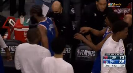 James Harden shoved by Tyrese Maxey