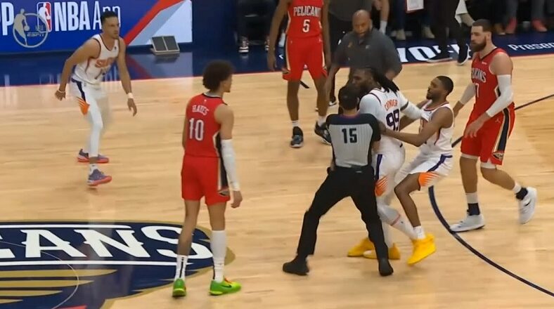 Jaxson Hayes ejected for trying to fight Jae Crowder and all the Suns