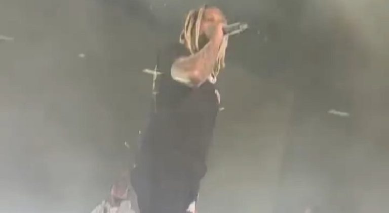 Lil Durk puts a man on blast for trying to fight a woman during his concert