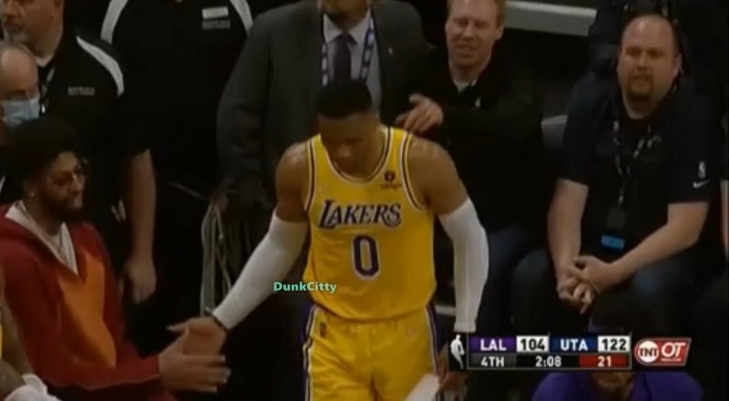 Russell Westbrook tells AD he's tired after leading Lakers vs Jazz