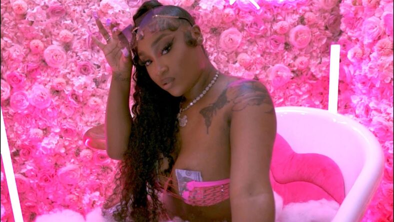 Erica Banks releases new "Pop Out" single