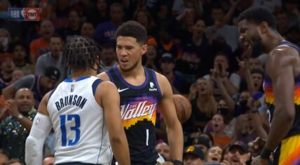 Devin Booker gets tech for taunting Jalen Brunson after blocking his shot