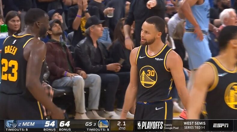 Draymond Green gets mad at Steph Curry over moving screen