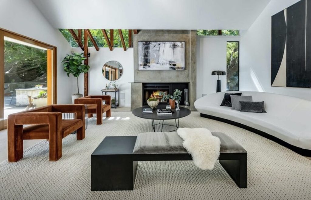 Michael B. Jordan gets buyer for $7 million LA home