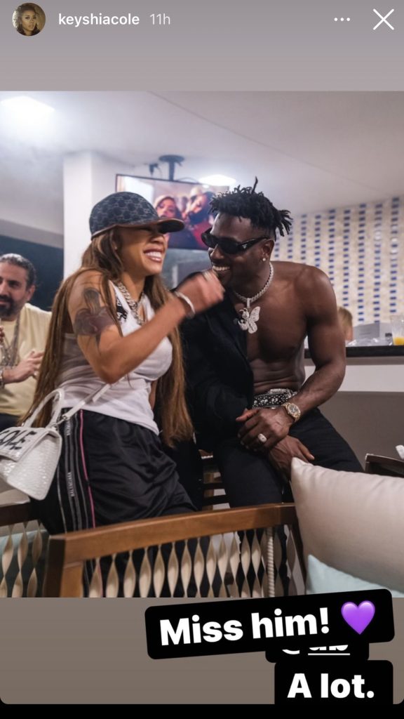 Keyshia Cole fuels dating rumors by saying she misses Antonio Brown a lot 
