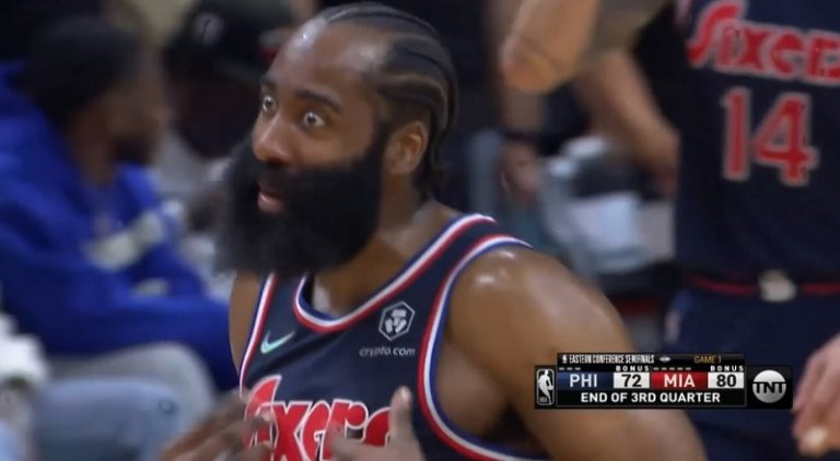 James Harden gets mad at Tyrese Maxey for not passing him the ball