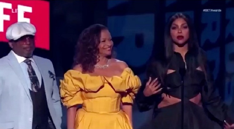 Cole from Martin with Debbie Allen at the BET Awards surprised fans