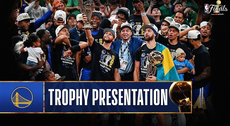 Golden State Warriors presented with Larry O'Brien championship trophy