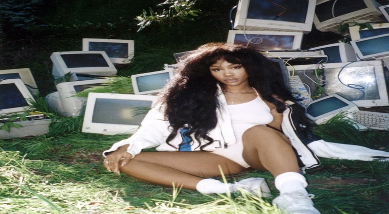 SZA's "Ctrl" deluxe edition debuts at number nine in US