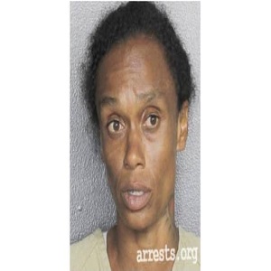 Cubana Lust's latest mugshot goes viral on Twitter