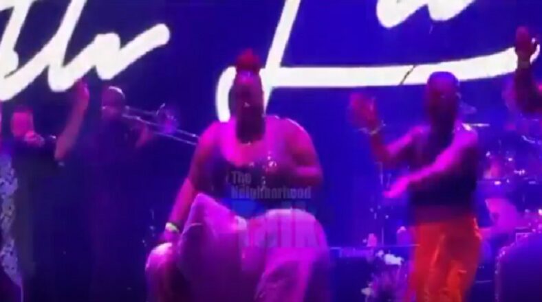 Debbie Allen trends on Twitter for twerking at Essence Fest