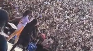 Nicki Minaj and BIA perform "Whole Lotta Money" at Wireless Festival 