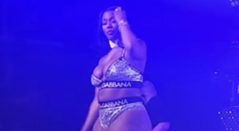 Kash Doll looks heavier in outfit she wore at Nashville concert