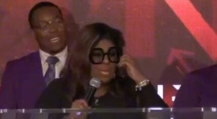 Kim Burrell calls people at church ugly and mentions PPP loans