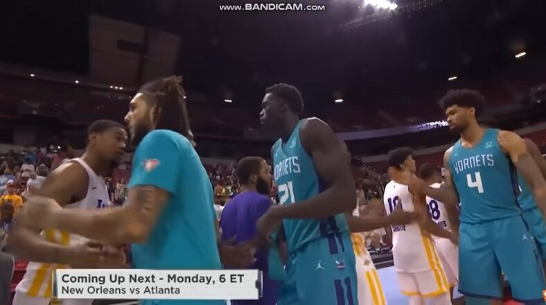 LiAngelo Ball seems unimpressed at JT Thor's game winning shot