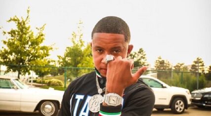 RealYungG is a rapper-CEO that is taking over the game