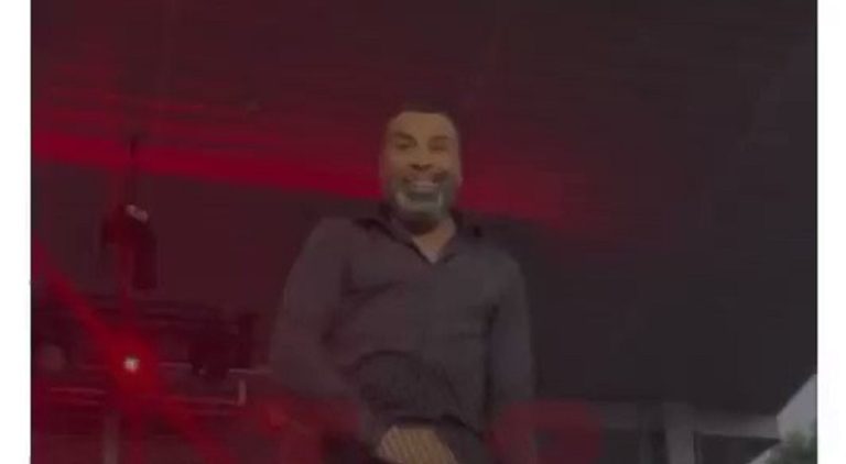 Ginuwine dancing while singing Same Ol' G takes over the internet
