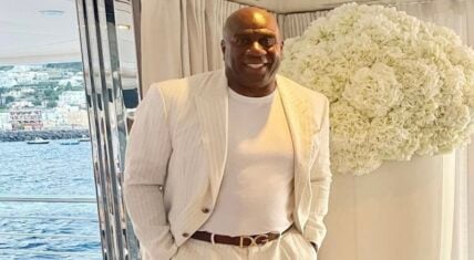 Magic Johnson denies that he donated blood this month