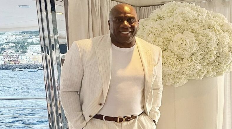Magic Johnson denies that he donated blood this month