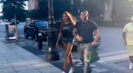 Wendy Williams looks shockingly skinny and her legs are wrinkled