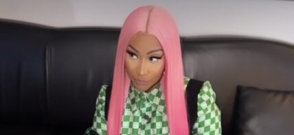 Nicki Minaj beefs with Latto on Twitter