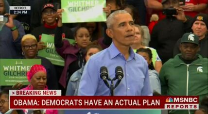 Woman flirts with Barack Obama during campaign rally