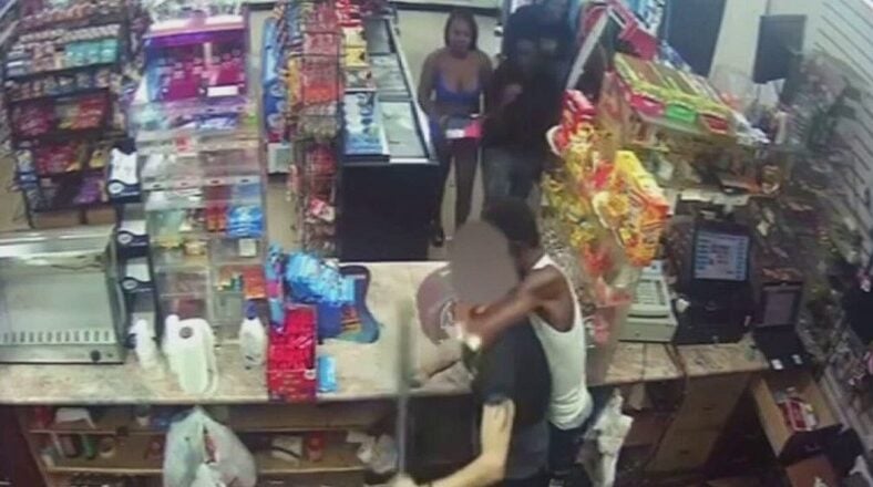 Florida man robs convenience store of $8000 over his change